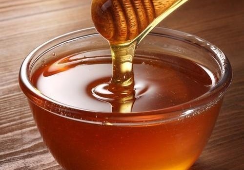 https://shp.aradbranding.com/خرید و فروش عسل طبیعی پاستوریزه با شرایط فوق العاده